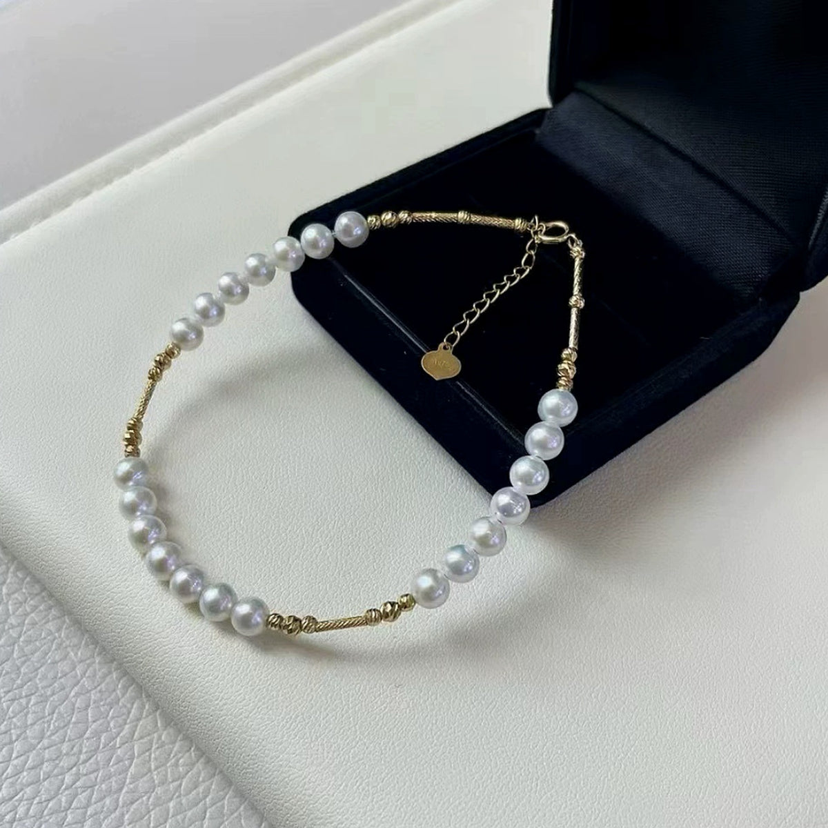 18K Solid Gold Freshwater Pearl Bracelet