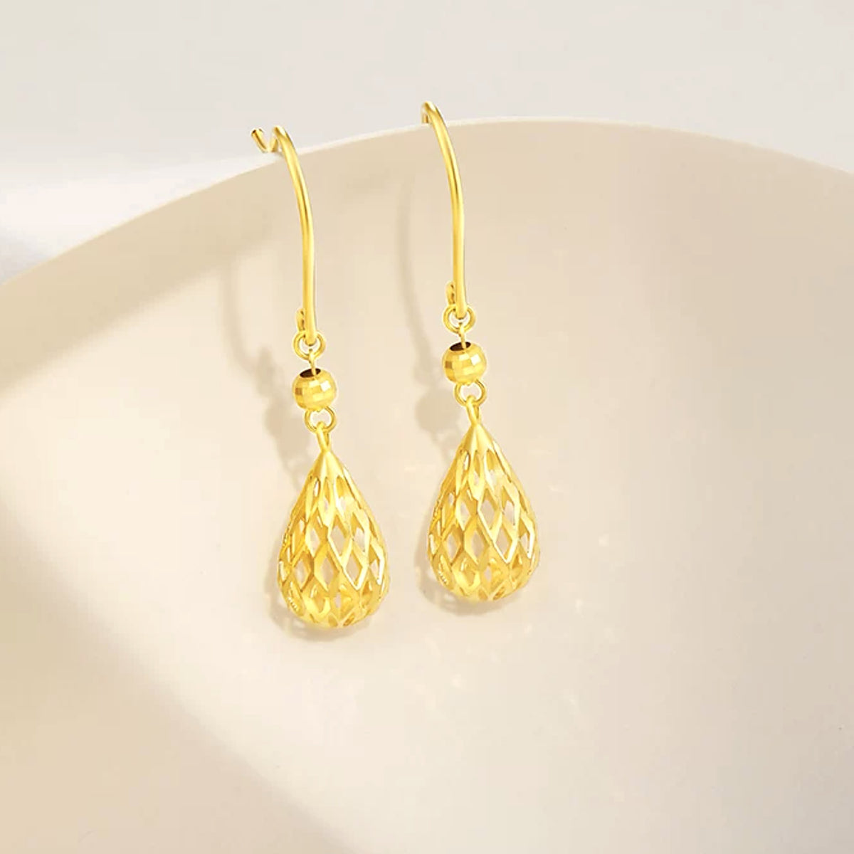 18K Solid Gold Filigree Teardrop Earrings