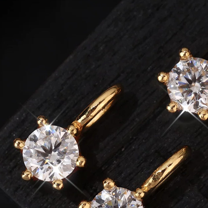 18K Solid Gold Six-Prong Solitaire Charm – Tiny Sparkle Drop Pendant for Necklace or Bracelet