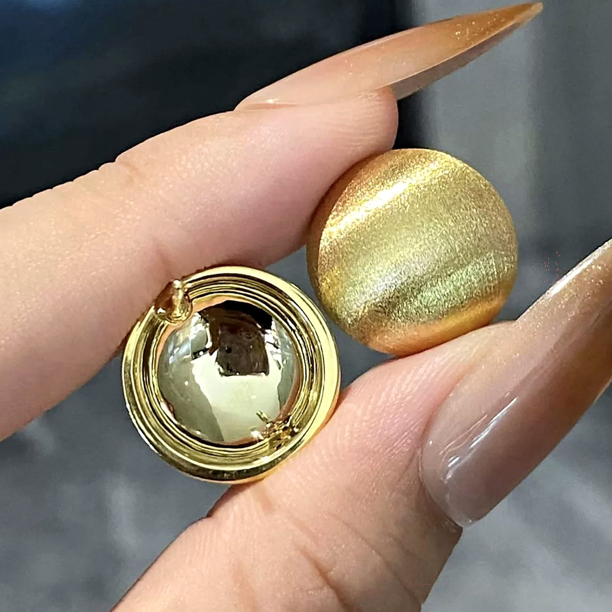 18K Solid Gold Brushed Dome Studs – 16 mm