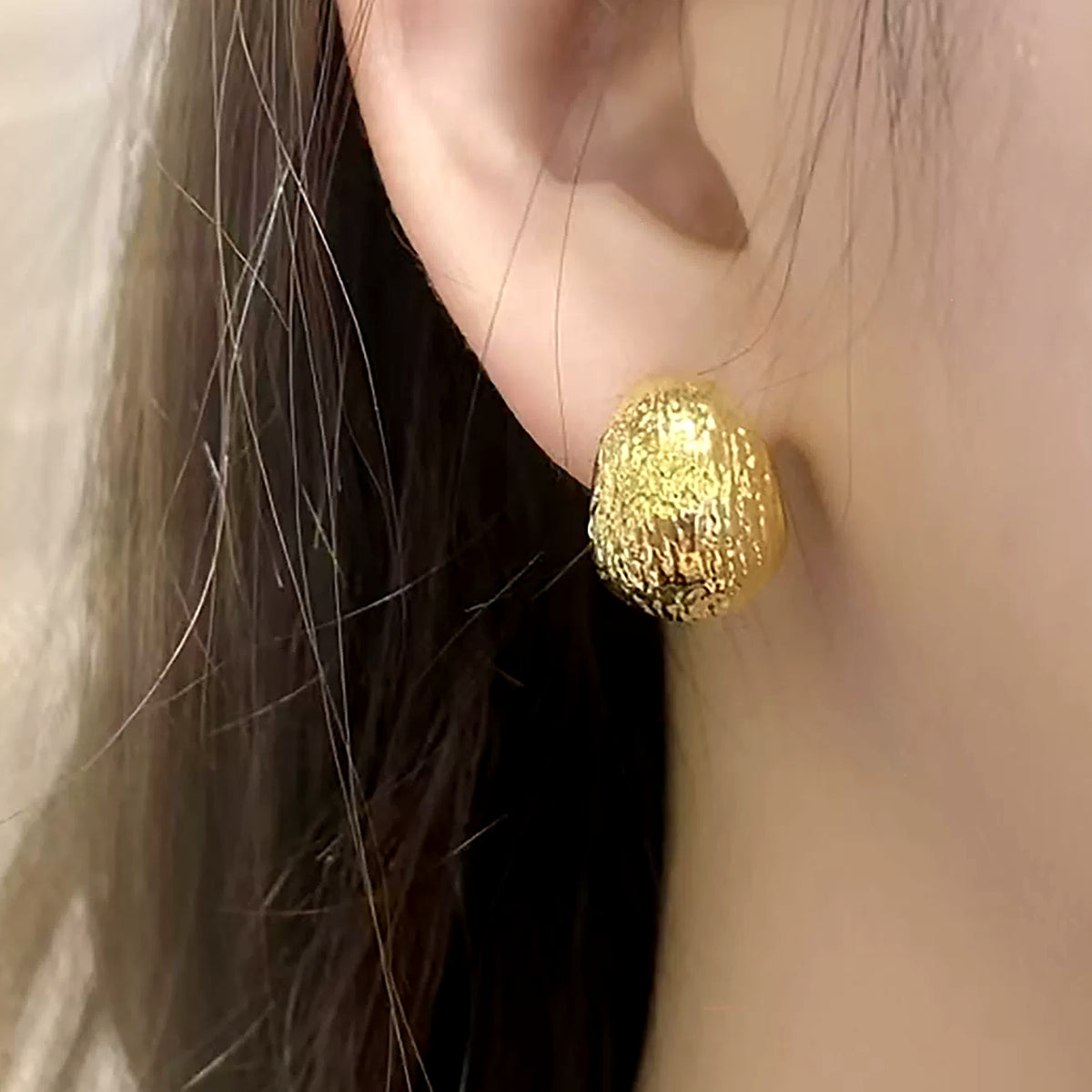 18K Solid Gold Textured Dome Studs