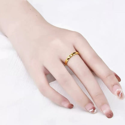 24K Gold Faceted Ring – Diamond-Cut Sparkle Band