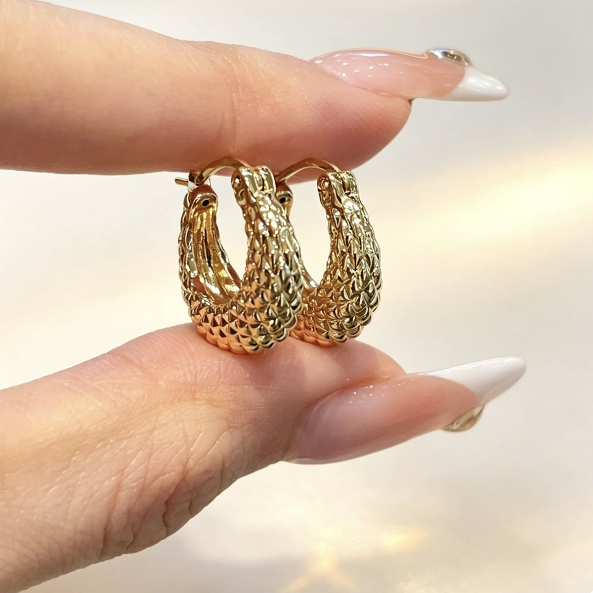 18K Solid Gold Quilted Hoop Earrings