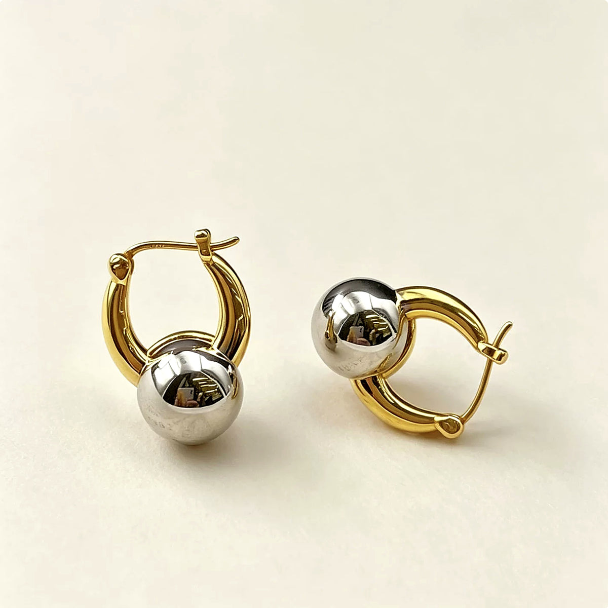 18K Solid Gold Croissant Hoops