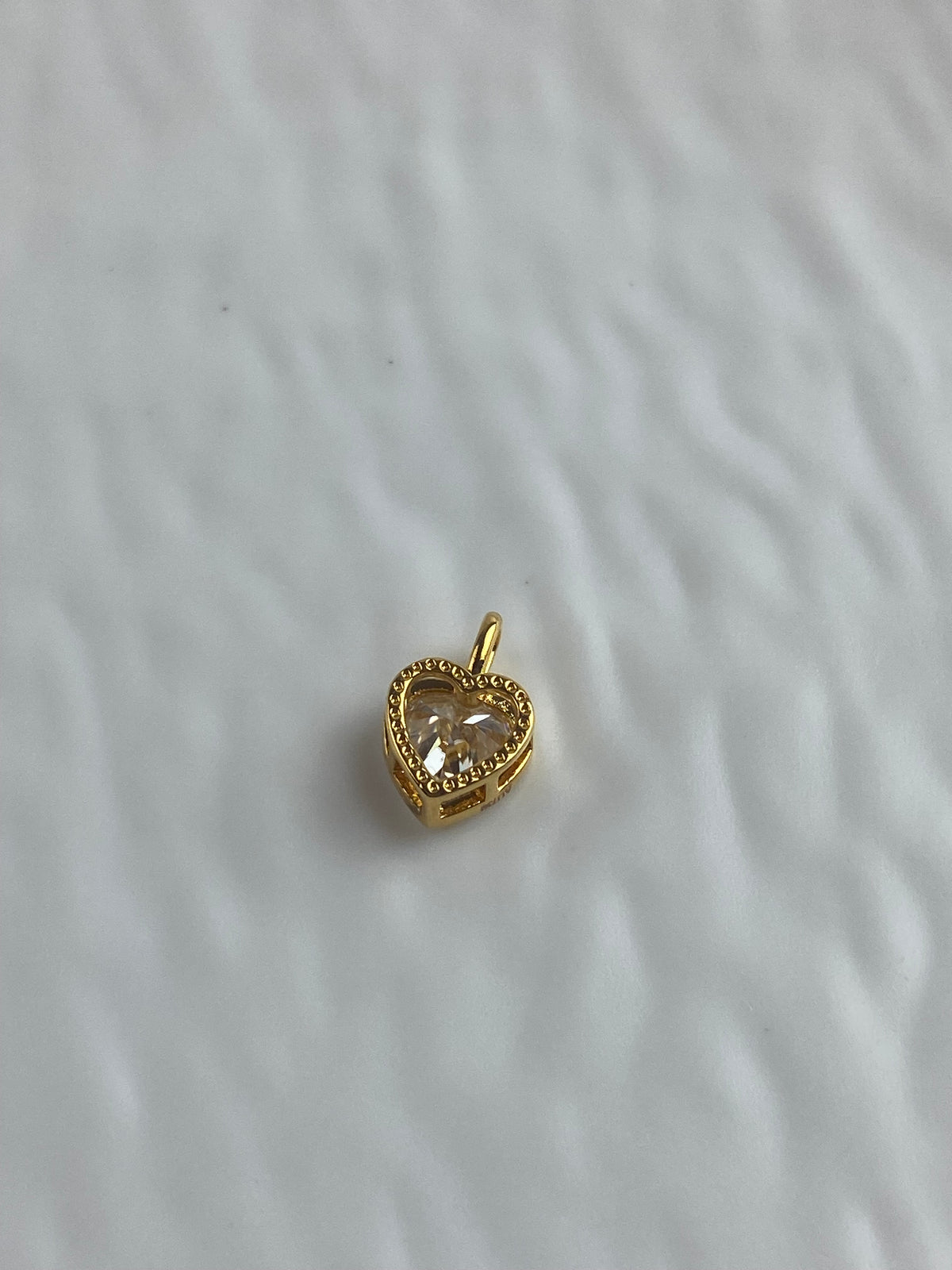 18K Solid Gold Moissanite Heart Pendant Necklace