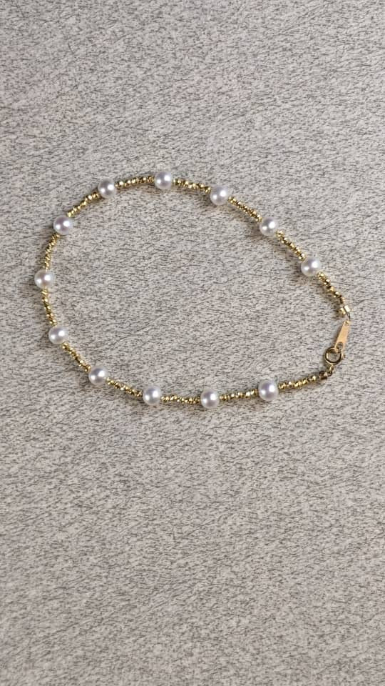 18K Solid Gold Freshwater Pearl Bracelet – 4-5 mm