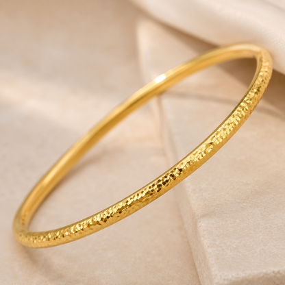 18K Solid Gold Bangle Bracelet, Textured Yellow Gold Bracelet, Hammered Gold Bangle, Minimalist Fine Jewelry, Gift for Her