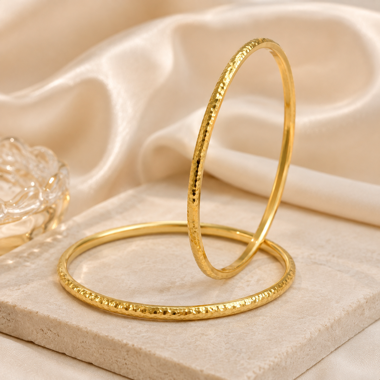 18K Solid Gold Bangle Bracelet, Textured Yellow Gold Bracelet, Hammered Gold Bangle, Minimalist Fine Jewelry, Gift for Her