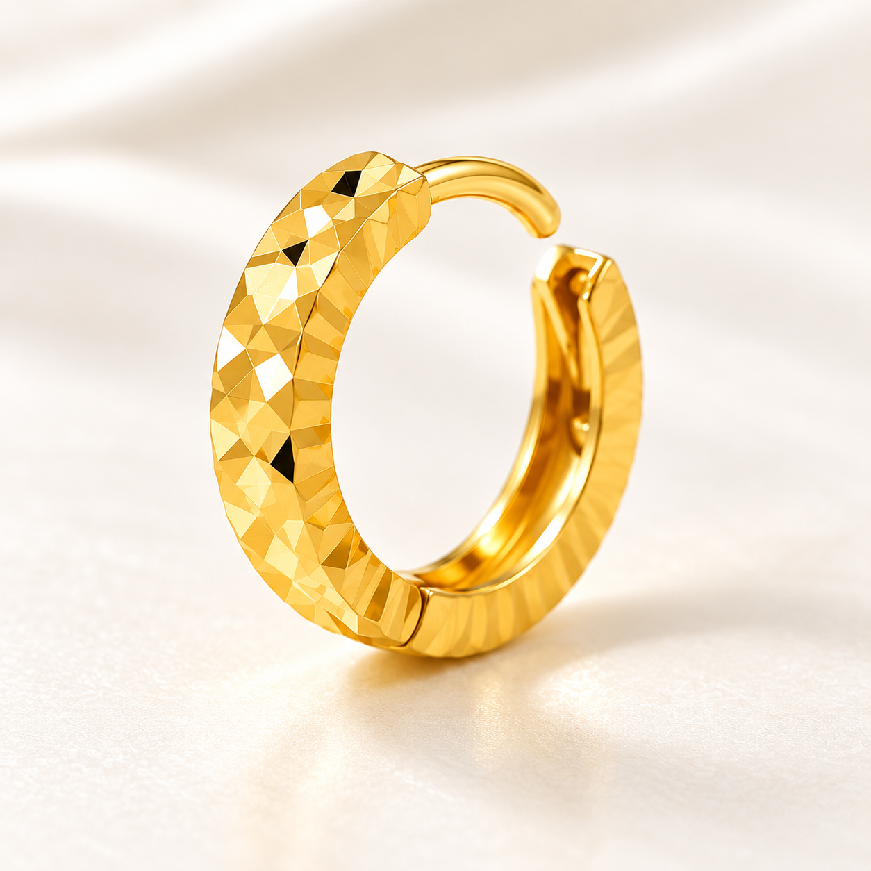 18K Solid Gold Diamond-Cut Huggie Earrings, Minimalist Faceted Hoops (AU750)