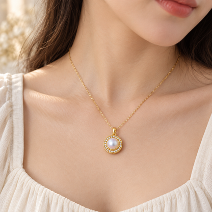 18K Solid Gold Pearl Pendant, Natural Freshwater Pearl, Halo Charm (AU750)