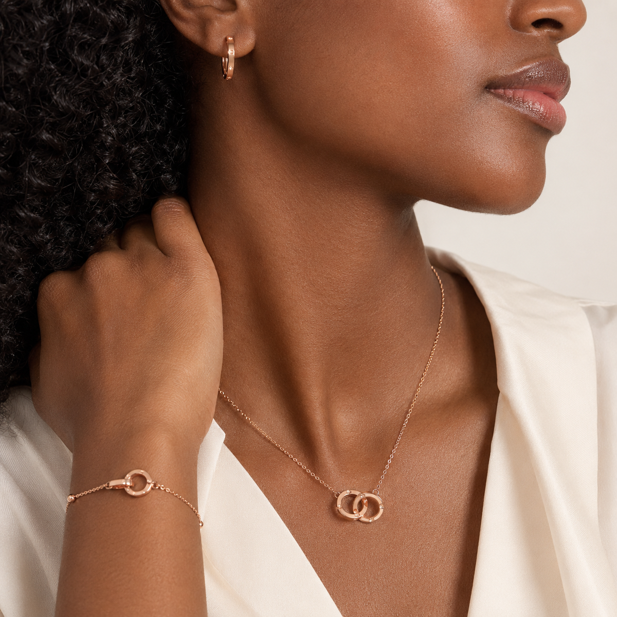 18K Solid Gold Interlocking Rings Jewelry Set