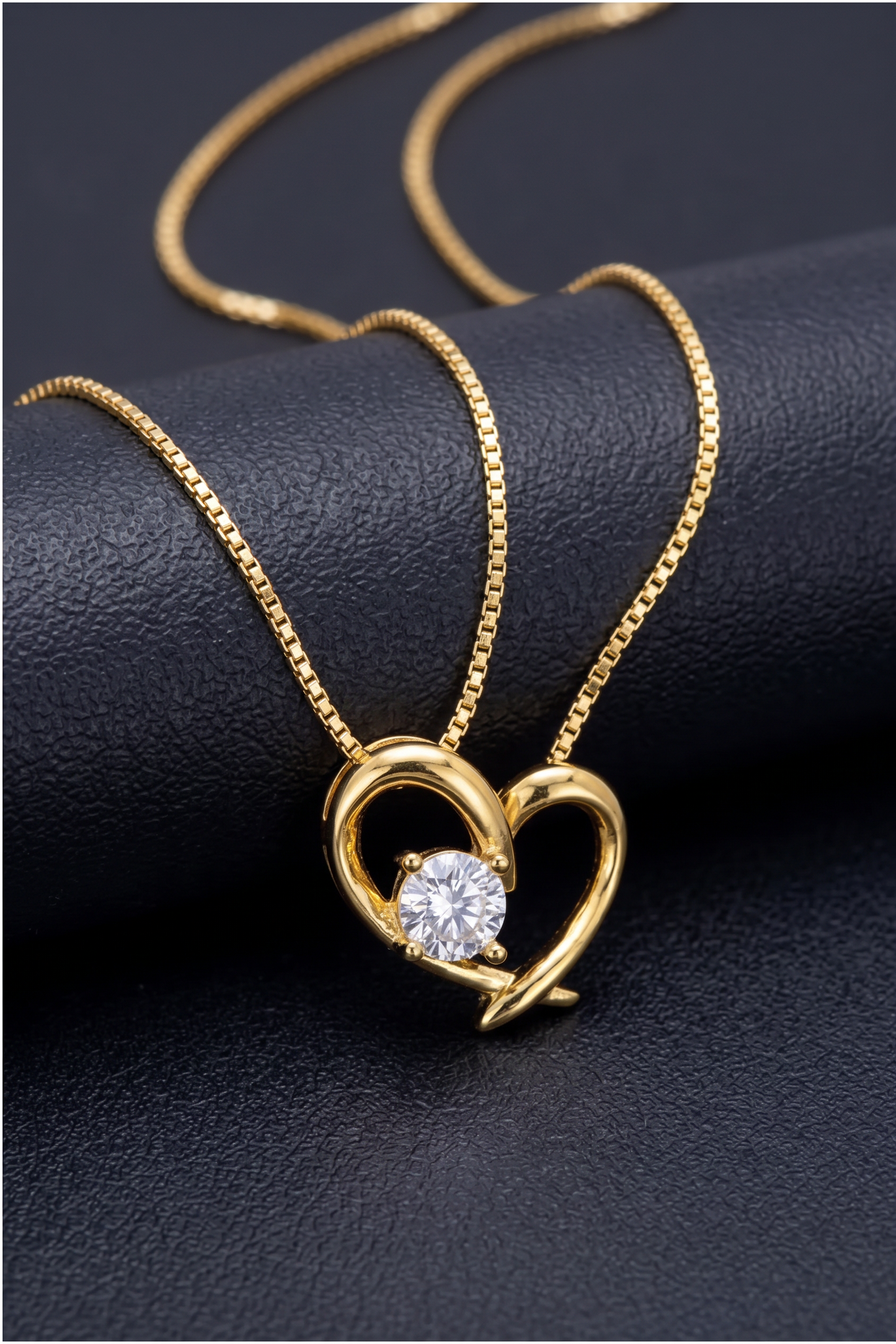 18K  Solid Gold Interlocking Heart Necklace, Moissanite Pendant, Dainty Love Jewelry