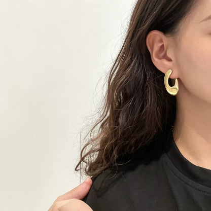 18K Solid Gold Hammered Twisted U Hoop Earrings