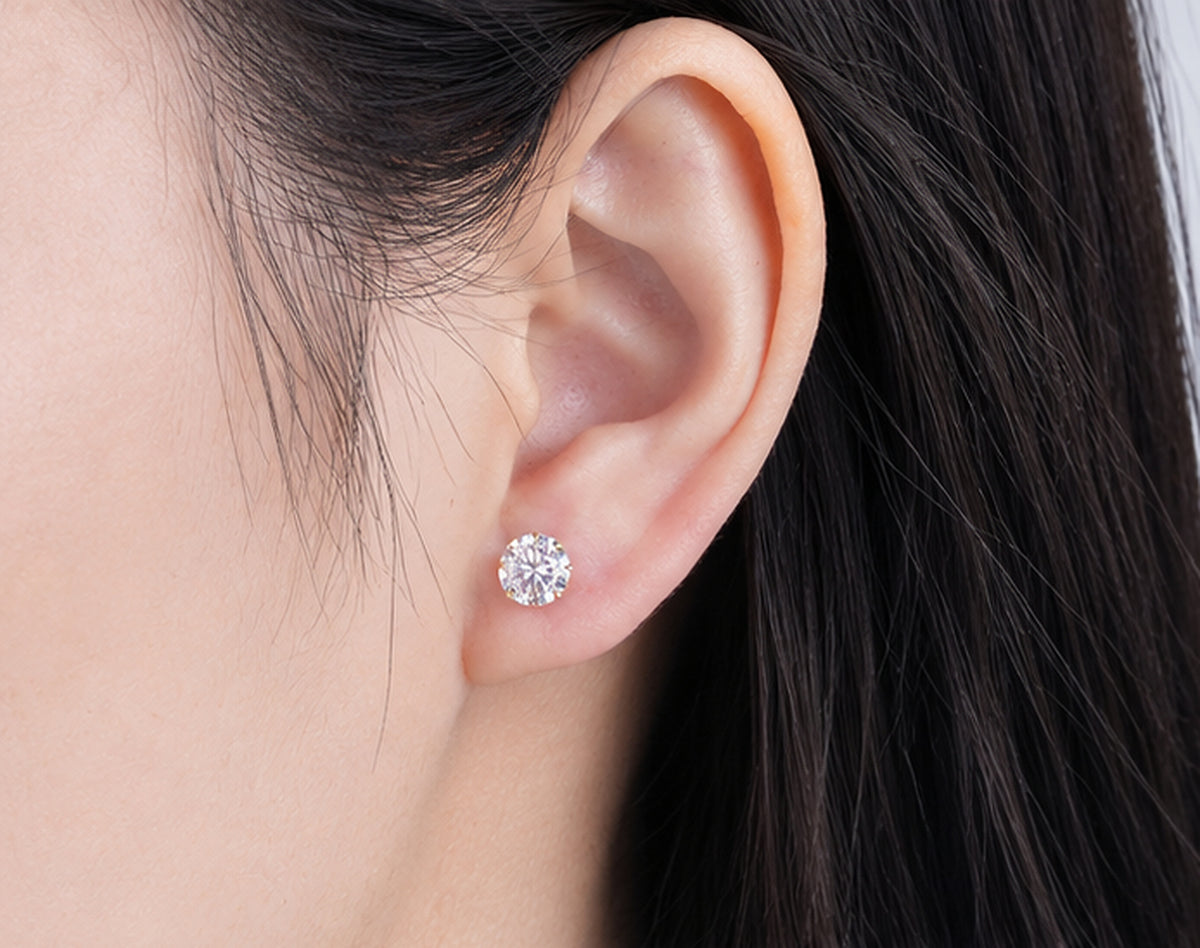 14K Solid Gold Round Moissanite Studs – White or Green