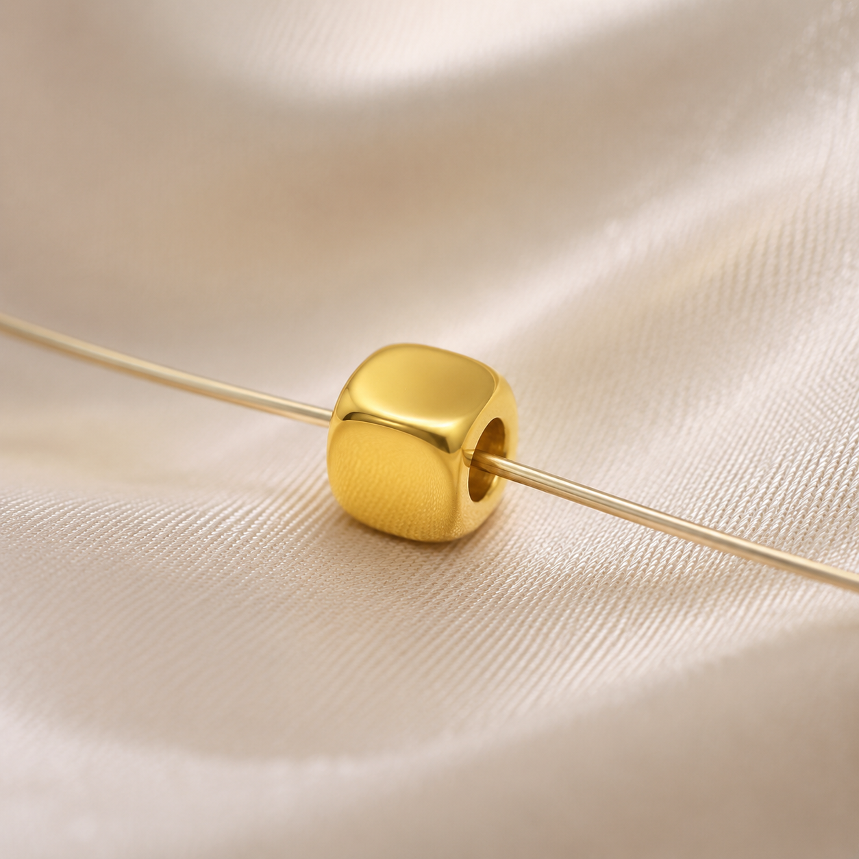 Gold Beads 18K Solid Au750 | Round Pearlescent DIY Jewelry Supplies