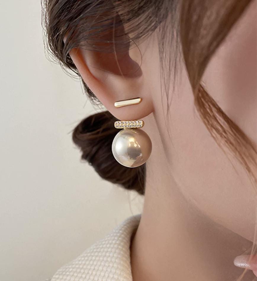 18K Gold Pearl Diamond Bar Earrings | Vintage Drop Pearl Studs