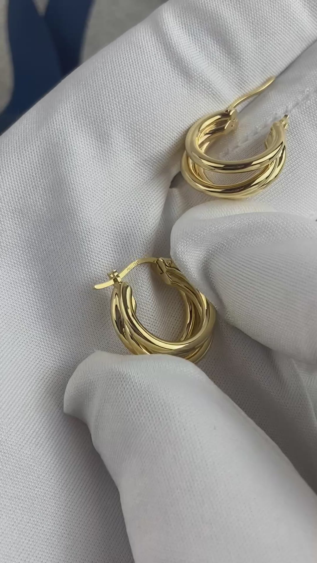 18K Solid Gold Layered Triple Hoop Earrings – 15 mm