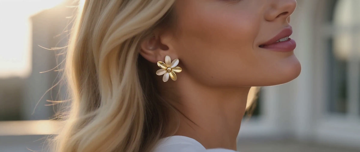 18K Solid Gold Tri-Color Daisy Studs
